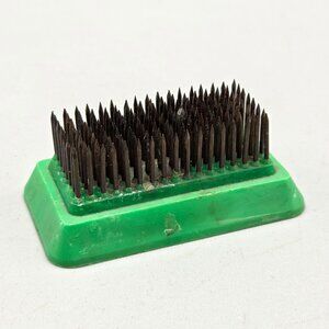 Flowerland No.97 Pin Frog Flower Holder Green With Metal Spikes California